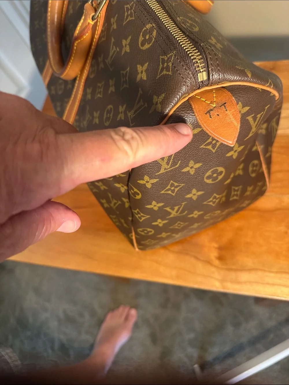 Authentic Louis Vuitton Monogram Keepall Bandouliere Duffle.